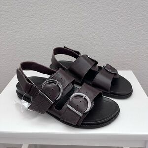 Brown Leather Flat Sandals NWT - size 7